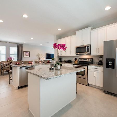 Vibrant Home By Rentyl Near Disney With Private Pool, Foosball Table & Resort Amenities - 7418M Orlando Buitenkant foto
